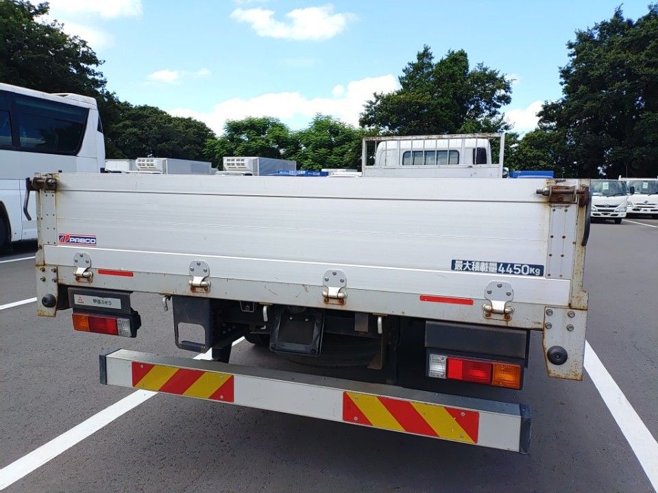 2021 Mitsubishi Fuso Canter auction photo 24