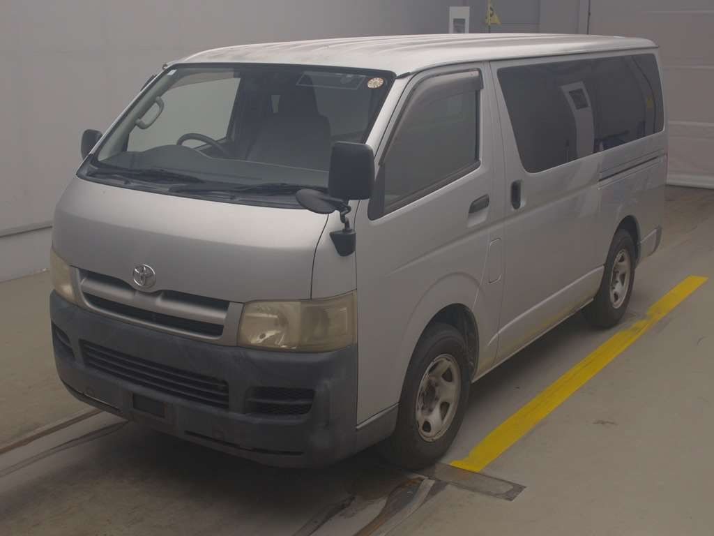 Japan Auction Vehicles 4 2006 Toyota Hiace ロングDX auction photo