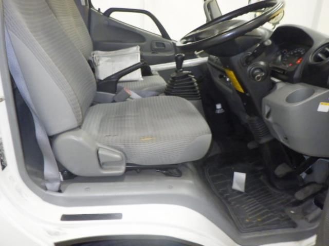 2015 Toyota Dyna バン auction photo 6