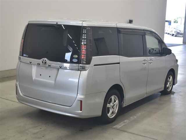 2015 Toyota Voxy X auction photo 5
