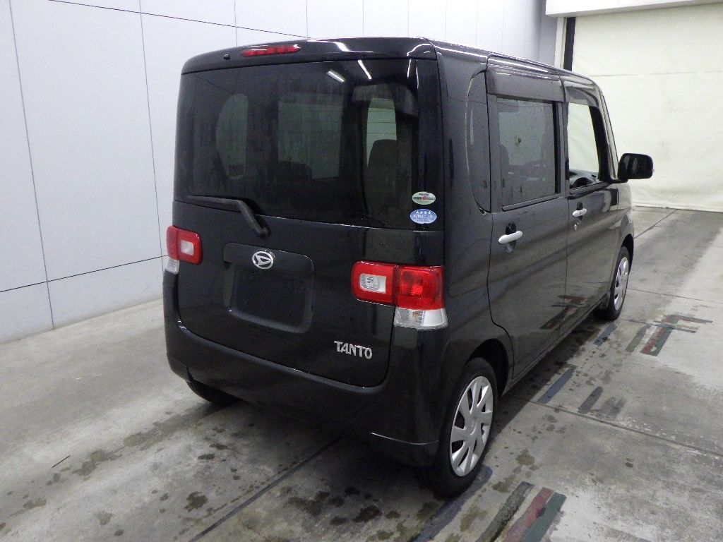 2011 Daihatsu Tanto X auction photo 2