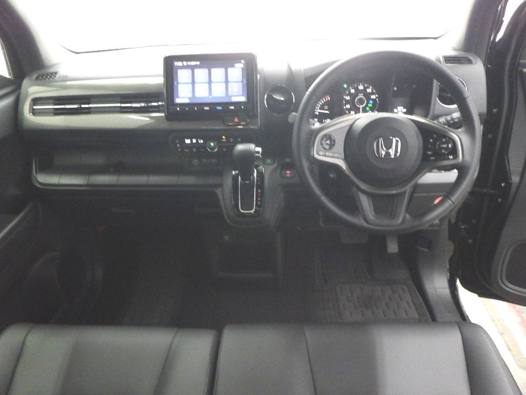 2025 Honda N-WGN カスタムLターボ auction photo 3