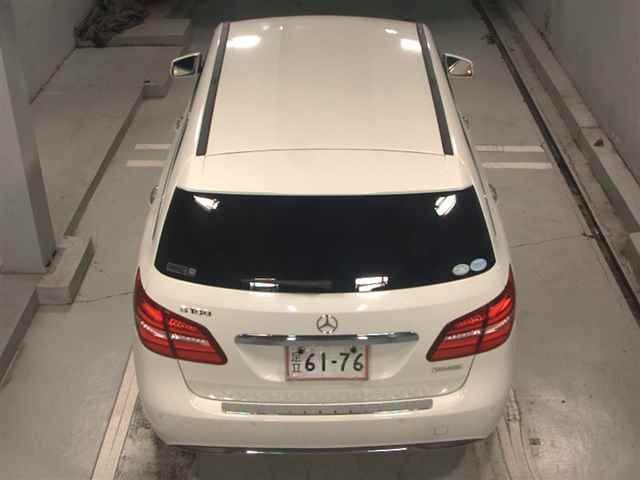 2016 Mercedes-Benz B-Class B180 auction photo 7