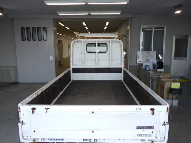2004 Toyota Dyna auction photo 6
