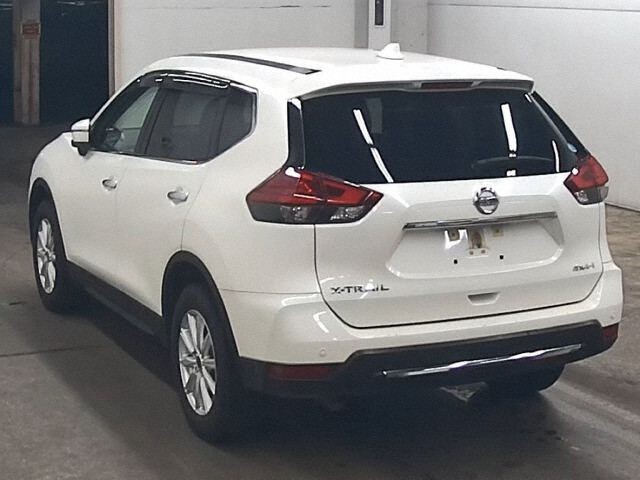2021 Nissan X-Trail 20S Vセレクション 4WD auction photo 2