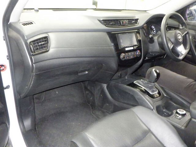2021 Nissan X-Trail 20S Vセレクション 4WD auction photo 3