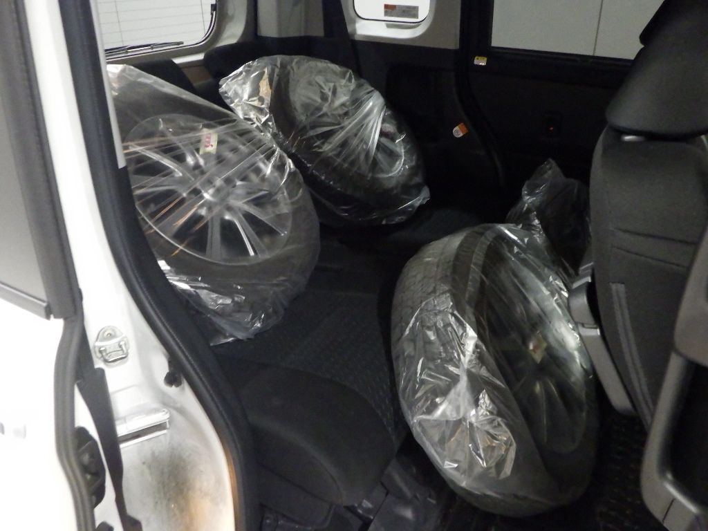 2022 Toyota Roomy Custom G auction photo 7