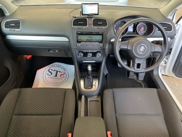 2011 Volkswagen VW ゴルフ TSI トレンドライン auction photo 5