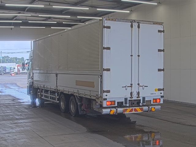 2016 Nissan Diesel クオン Aluminum Wing auction photo 2