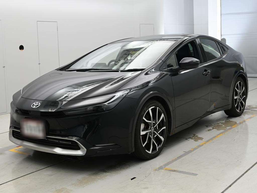 2023 Toyota Prius PHEV Z Japan auction vehicle