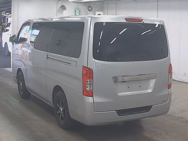 2013 Nissan NV350 Caravan ロングプレミアムGX auction photo 2