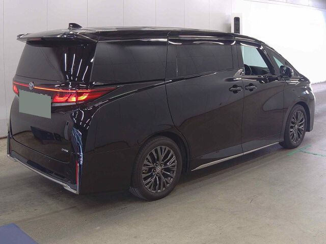 2025 Toyota Vellfire Z Premier auction photo 5