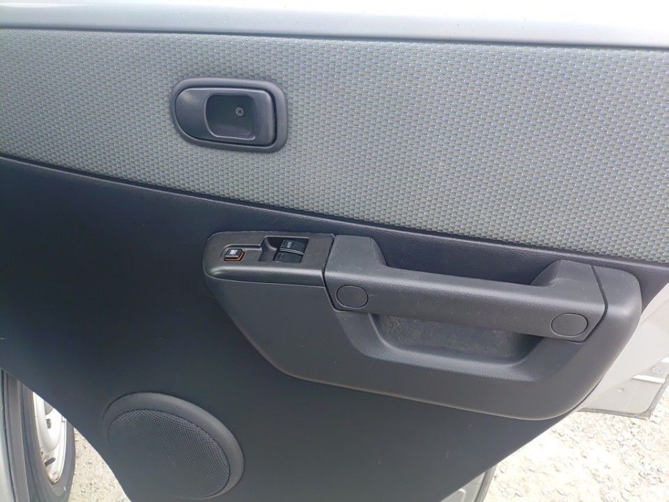 2017 Toyota TownAce auction photo 14