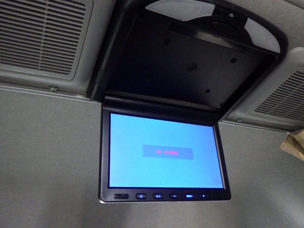 2015 Toyota Hiace DX GL Package 1.25 tons auction photo 13