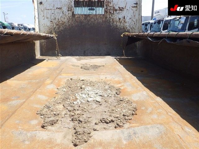 2002 Isuzu Forward 3.9t auction photo 8