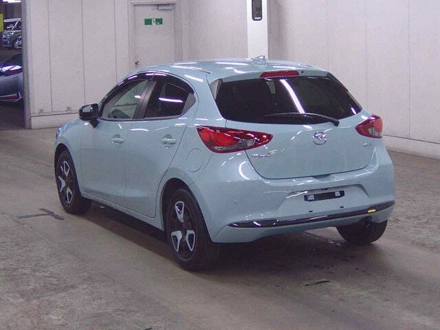 2024 Mazda 2 15 BD 360 Safe P auction photo 2