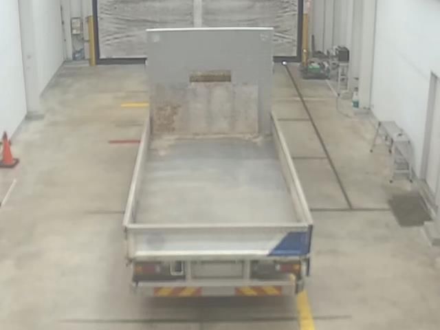 2015 Mitsubishi Fuso Canter Flatbed auction photo 3