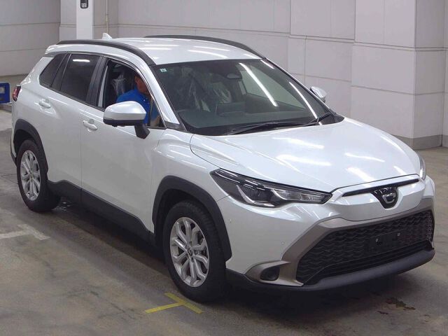 2024 Toyota Corolla Cross ハイブリッドS 4WD Japan auction vehicle