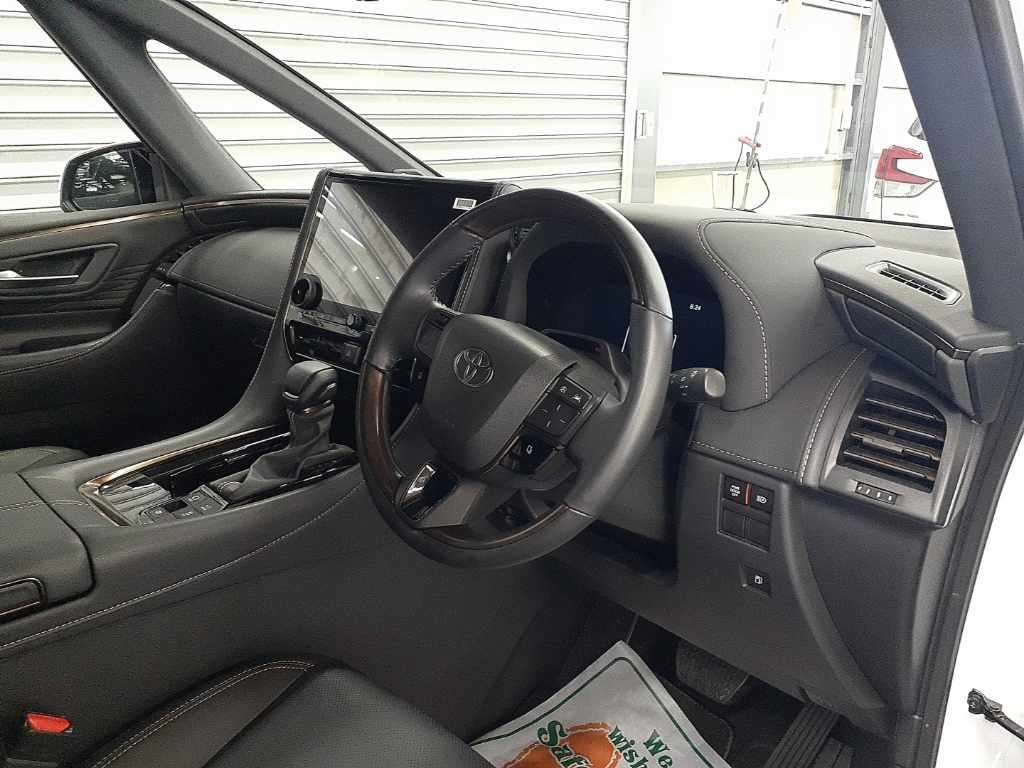 2025 Toyota Alphard Z auction photo 9