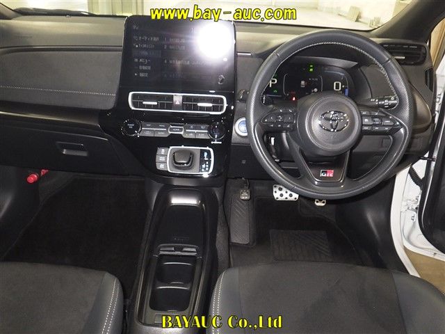 2023 Toyota Aqua GR Sport auction photo 6