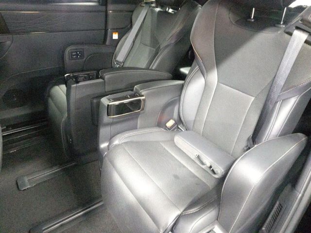 2024 Toyota Alphard Z 4WD auction photo 6