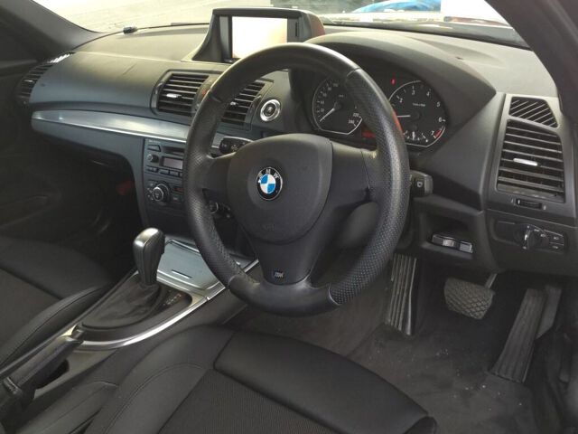 2009 BMW 1 Series 116I MスポーツP auction photo 3