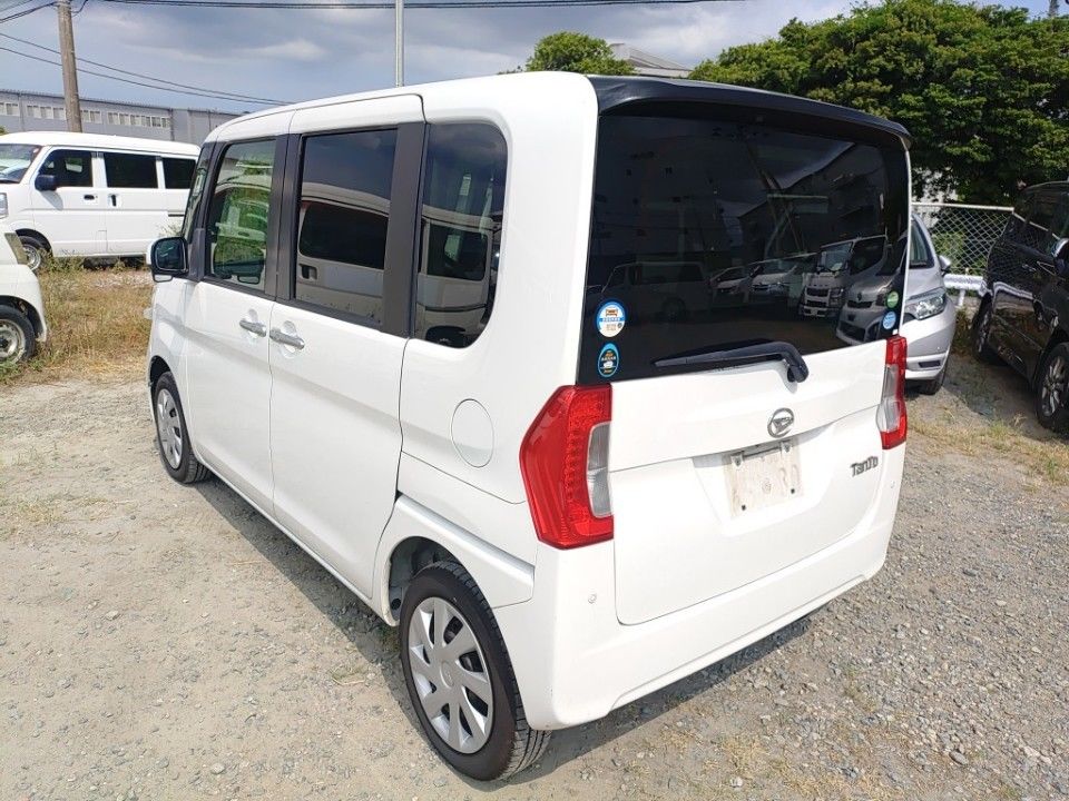 2015 Daihatsu Tanto auction photo 6