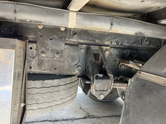 2005 Isuzu Forward アルミウイング auction photo 15