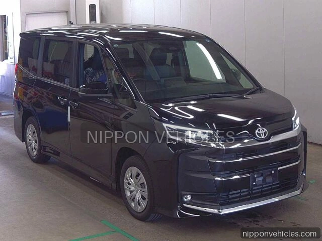 Japan Auction Vehicles 8 2026 Toyota Noah ハイブリッドS-X auction photo