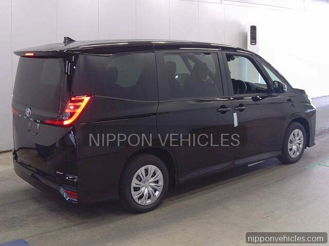 2026 Toyota Noah ハイブリッドS-X auction photo 5