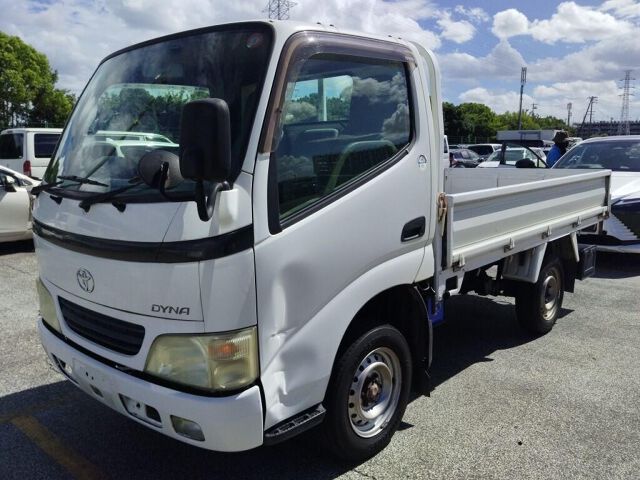 2004 Toyota Dyna auction photo 4