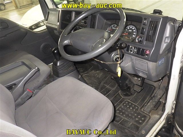 2013 Isuzu Elf 4-ton power gate auction photo 3