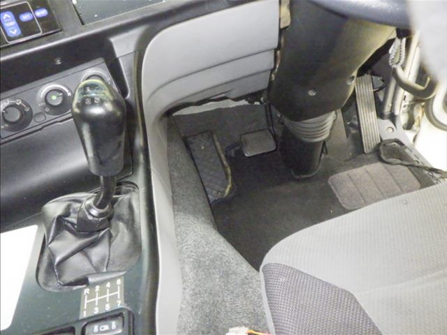 2016 Mitsubishi Fuso Refrigerated and frozen trucks auction photo 8