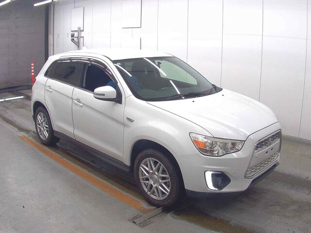 2015 Mitsubishi RVR G 4WD Japan auction vehicle