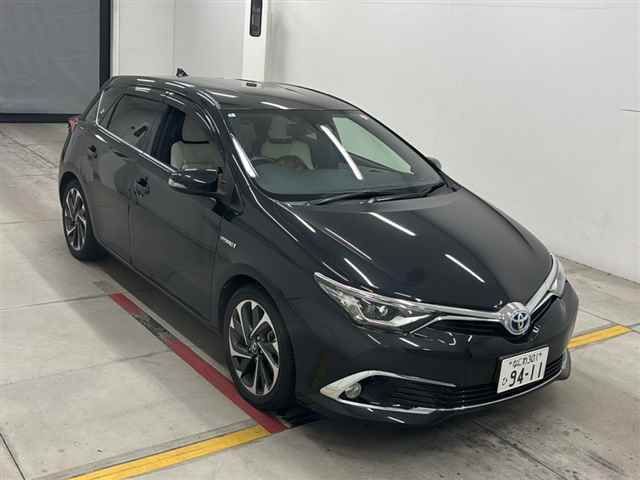 2018 Toyota オーリスハイブリッド ハイブリッドGパッケージ Japan auction vehicle