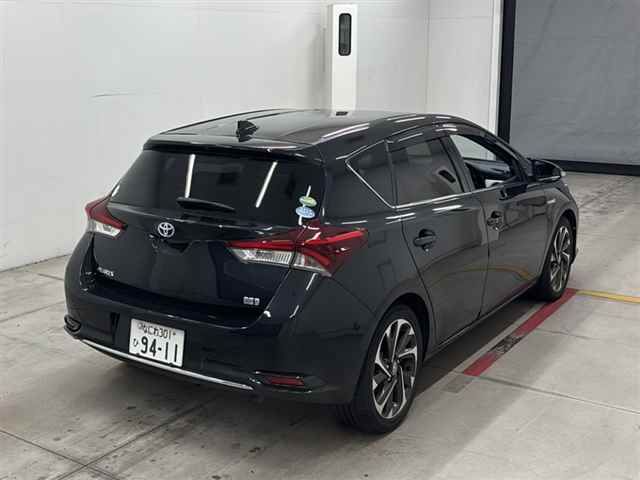 2018 Toyota オーリスハイブリッド ハイブリッドGパッケージ auction photo 5