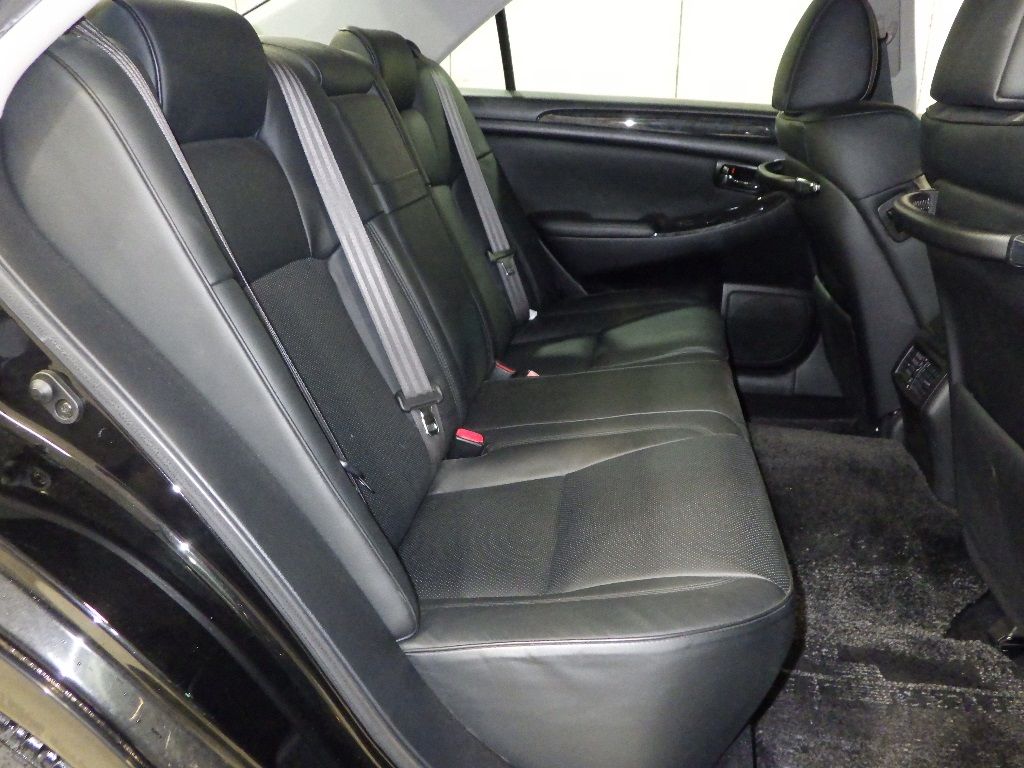 2006 Toyota クラウン SED 3.5 Athlete 60th Special Edition auction photo 7