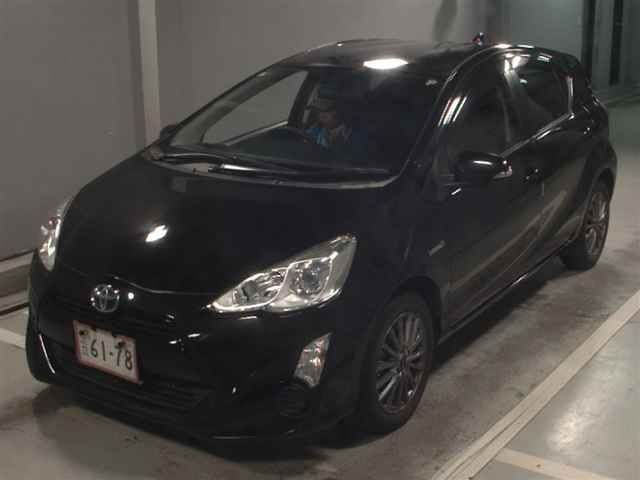 2015 Toyota Aqua S auction photo 4