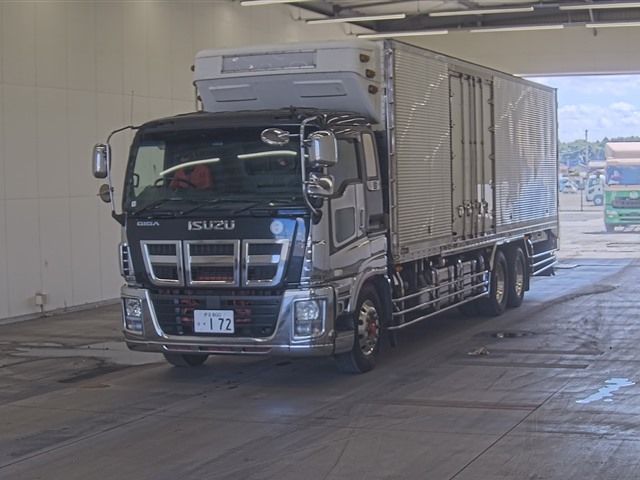 2013 Isuzu Giga レイゾウレイトウ Japan auction vehicle