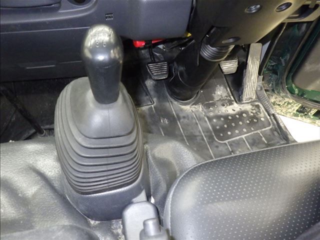 2023 Isuzu Elf mixer auction photo 7