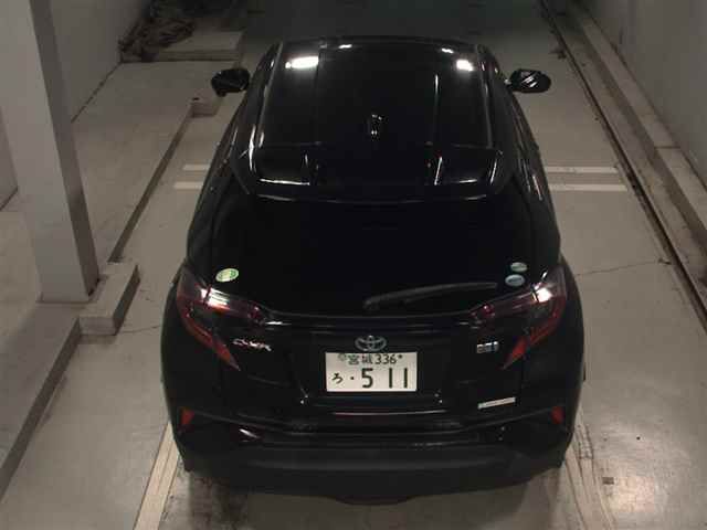 2017 Toyota C-HR G LEDエディション auction photo 7