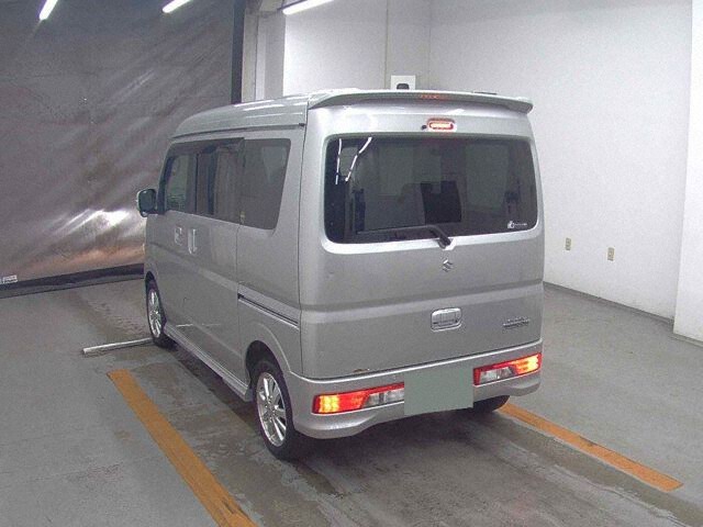 2022 Suzuki Every Wagon PZターボスペシャル 4WD auction photo 2