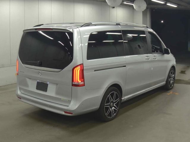 2023 Mercedes-Benz V 220dロング AV AMGラインP auction photo 3