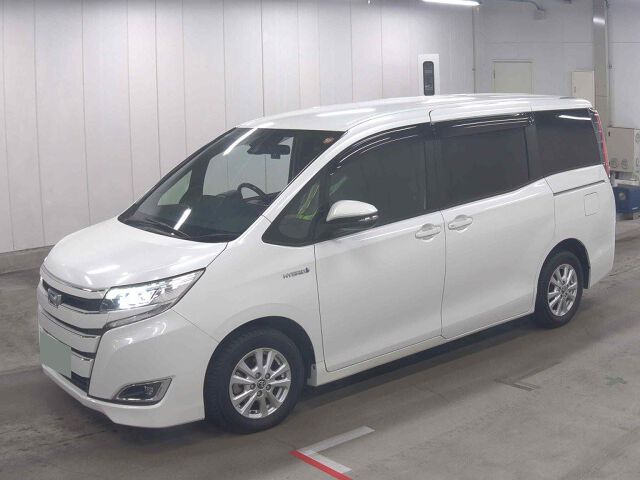 2018 Toyota Noah HV G auction photo 4
