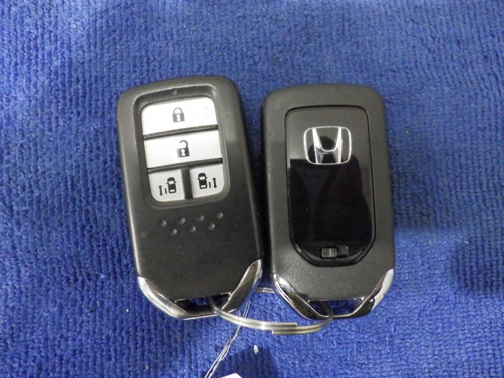 2017 Honda Stepwgn クールスピリットホンダセンシング 7人 auction photo 12