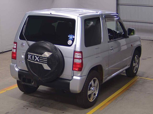 2012 Nissan Kicks RX 4WD auction photo 5