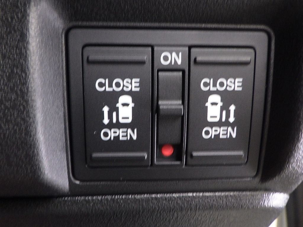 2026 Honda N-BOX Custom Turbo Coordinate Style auction photo 8