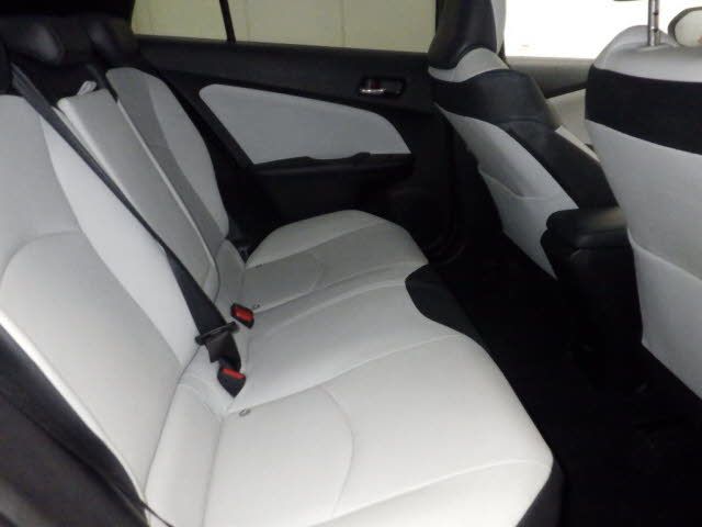 2017 Toyota Prius Aツーリングセレクション auction photo 8