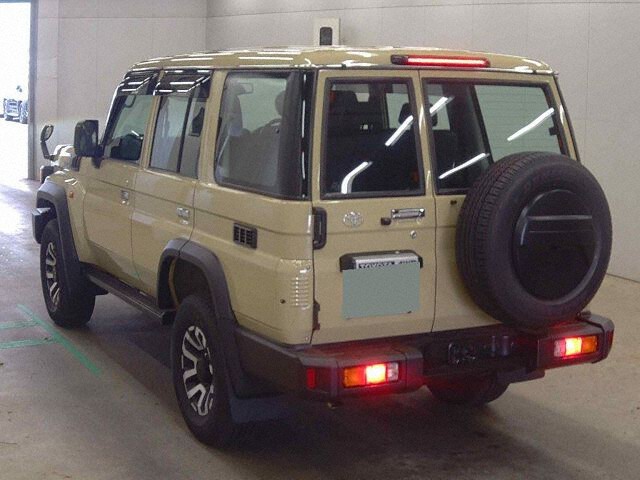 2025 Toyota Land Cruiser 70 AX 4WD auction photo 2