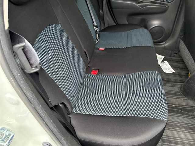 2015 Nissan Note X DIG-S auction photo 7